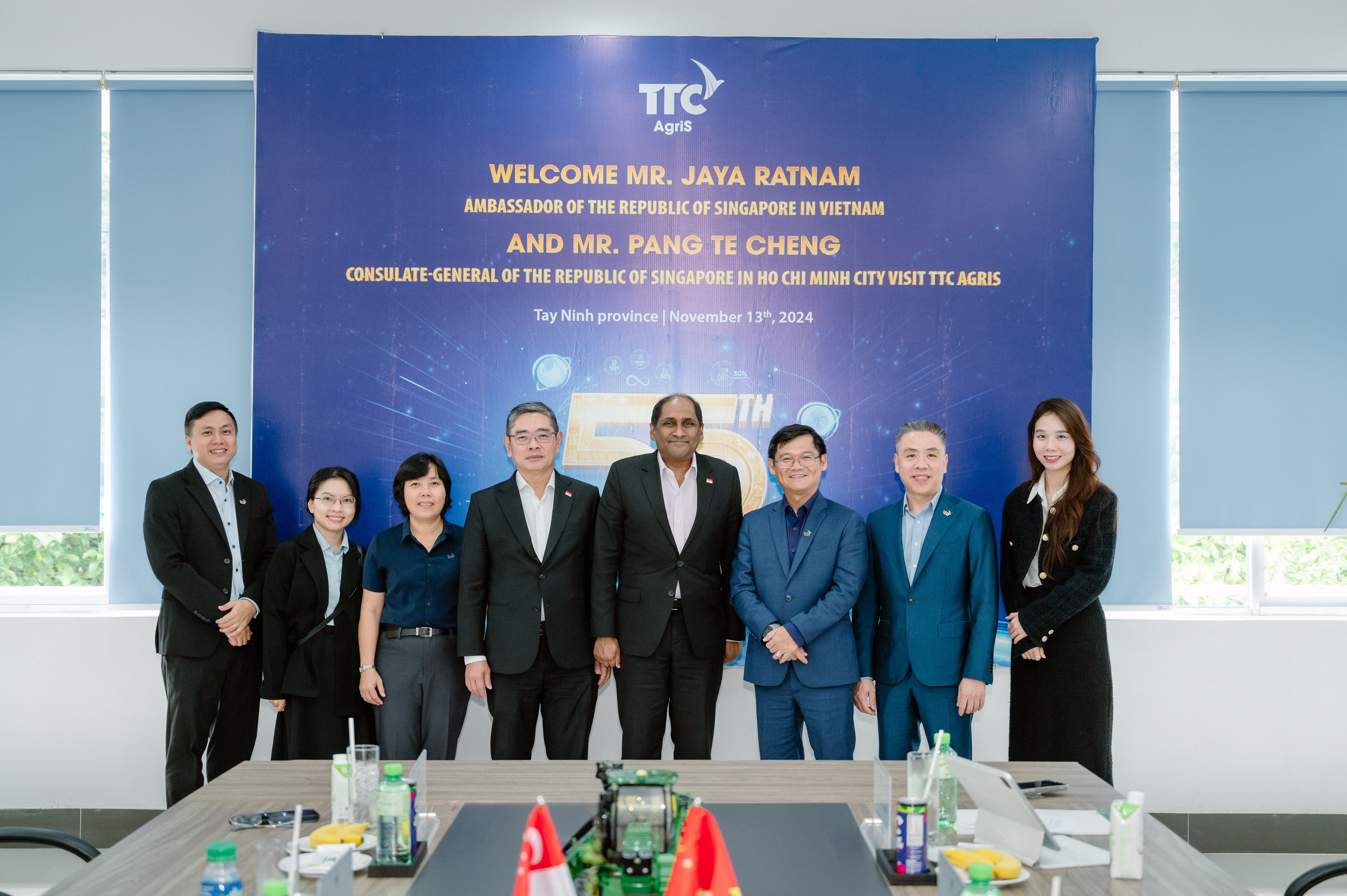 TTC AgriS đón tiếp Đại sứ Đặc mệnh Toàn quyền nước Cộng hòa Singapore tại Việt Nam và Tổng Lãnh sự nước Cộng hòa Singapore tại TP. HCM – Hợp tác quốc tế thúc đẩy chuỗi giá trị FBMC